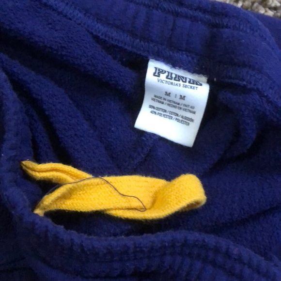 ❌SOLD❌ Blue - Purple VS Pink Sweatpants - Picture 4 of 4